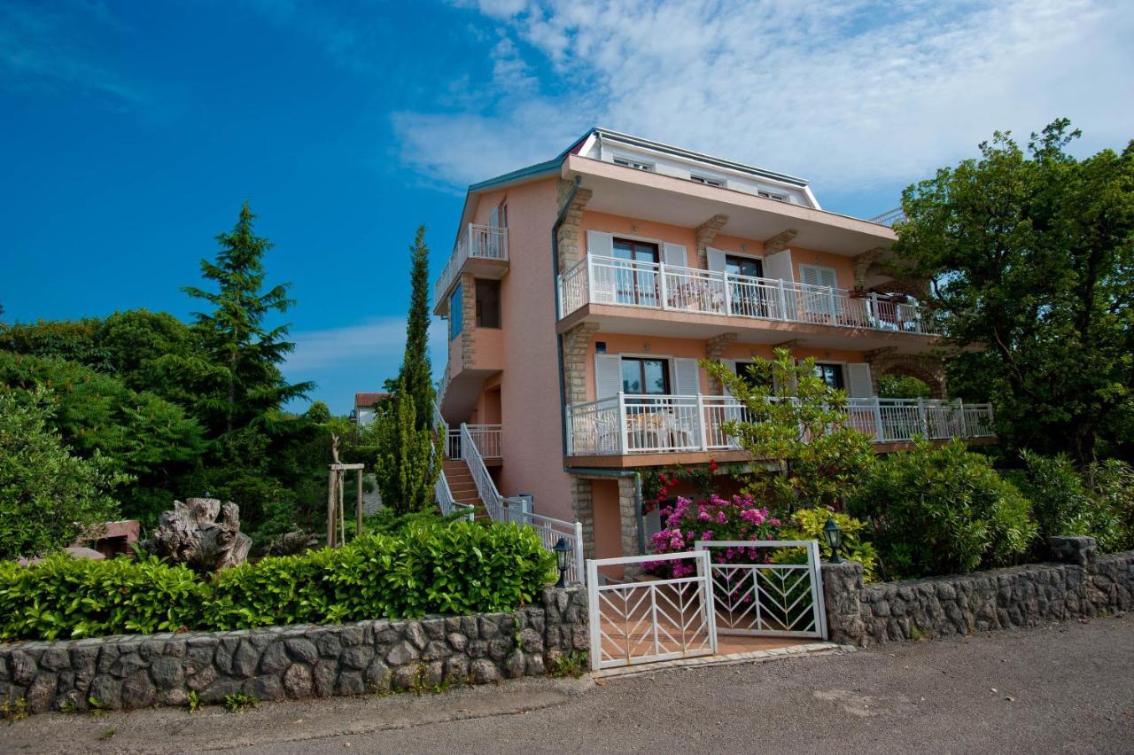 Apartments And Rooms Нивице Стая снимка